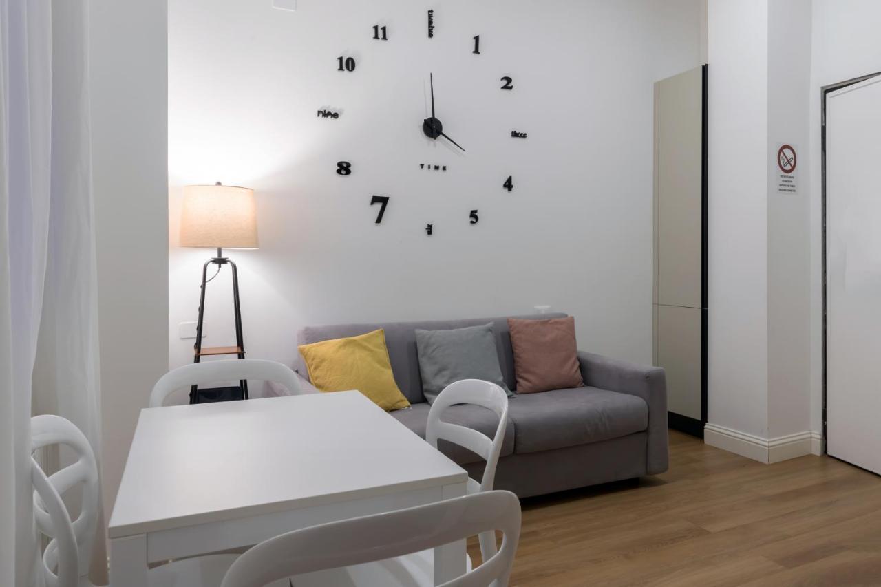 Nuovo Intimo Apt A 10Min Dal Duomo - Homeunity มิลาน ภายนอก รูปภาพ